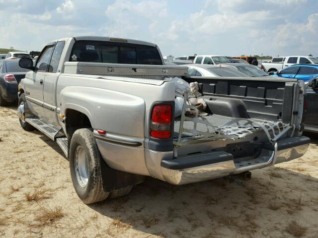 1B7MC3360WJ252571 - 1998 DODGE RAM 3500 SILVER photo 3