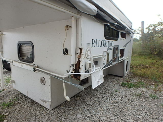 4X4SBR301CN101584 - 2012 PALO RV WHITE photo 9