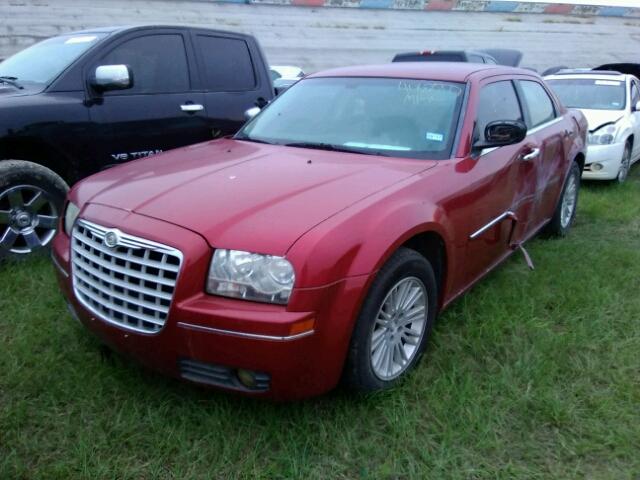 2C3CA5CV2AH325507 - 2010 CHRYSLER 300 TOURIN RED photo 2