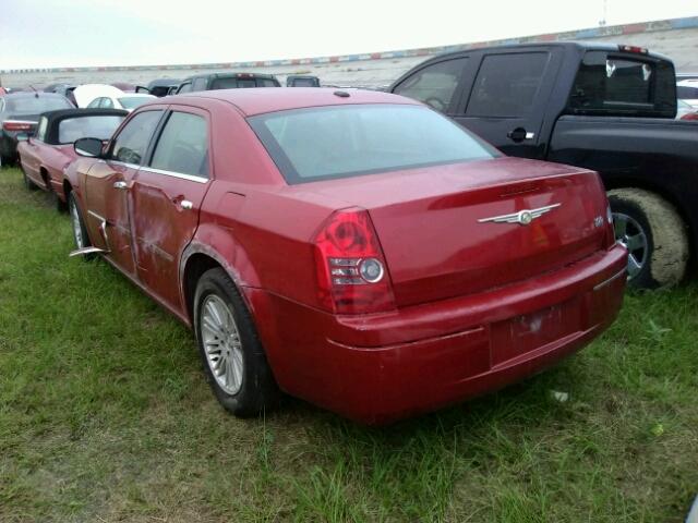 2C3CA5CV2AH325507 - 2010 CHRYSLER 300 TOURIN RED photo 3