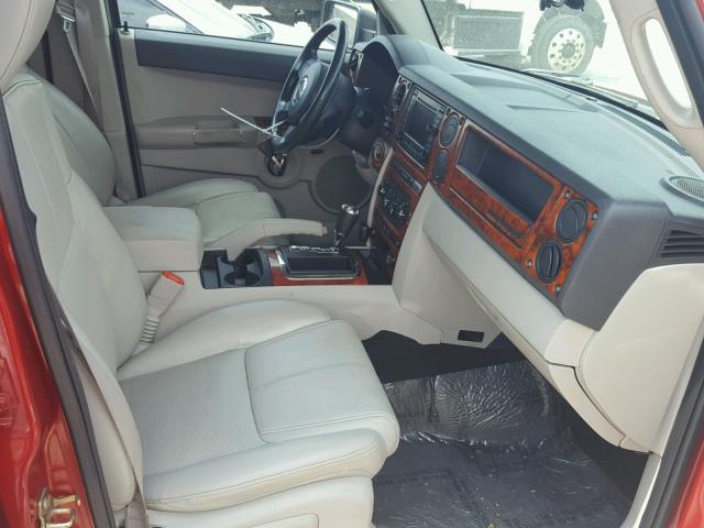 1J8HH58N36C125969 - 2006 JEEP COMMANDER RED photo 5