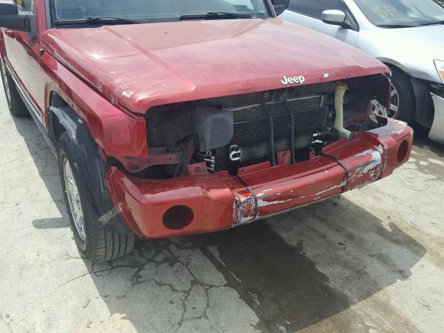 1J8HH58N36C125969 - 2006 JEEP COMMANDER RED photo 9
