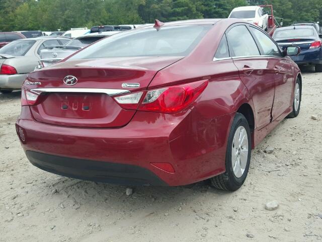 5NPEB4AC0EH815759 - 2014 HYUNDAI SONATA RED photo 4