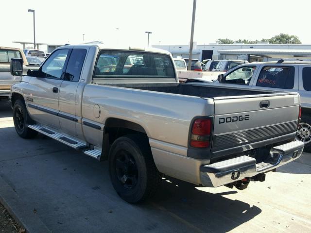 1B7KC23D3WJ166638 - 1998 DODGE RAM 2500 SILVER photo 3