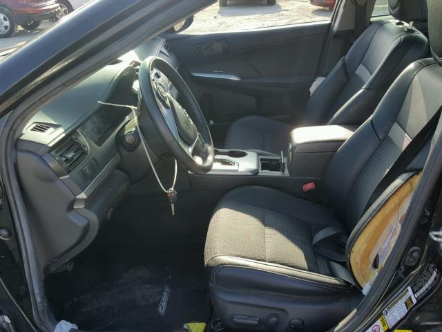 4T1BF1FK7EU422705 - 2014 TOYOTA CAMRY L 黑色 照片 5