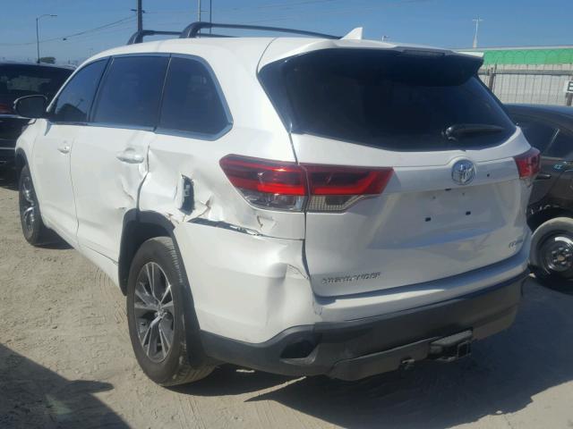5TDBZRFH0HS429681 - 2017 TOYOTA HIGHLANDER თეთრი ფოტო 3