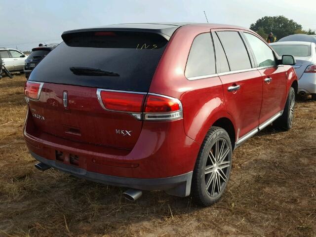 2LMDJ6JK9DBL37871 - 2013 LINCOLN MKX RED photo 4