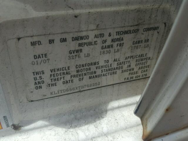 KL1TD666X7B768252 - 2007 CHEVROLET AVEO BASE Blanc photo 10