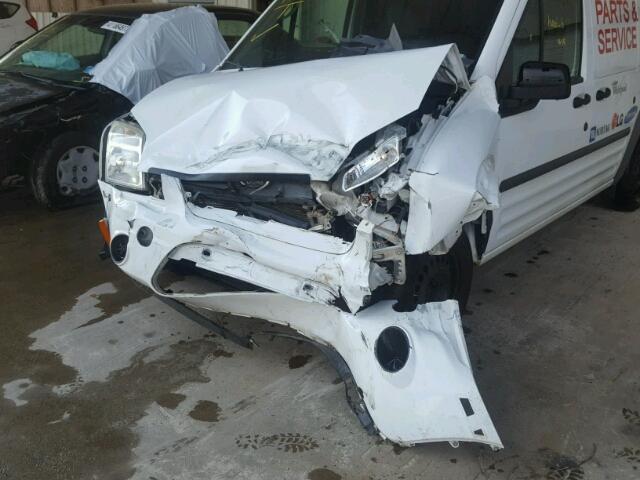 NM0LS7BN9DT143975 - 2013 FORD TRANSIT CO WHITE photo 9