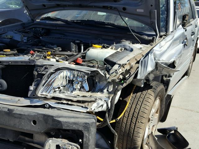 JF1SF65612H701969 - 2002 SUBARU FORESTER S 银色 照片 9