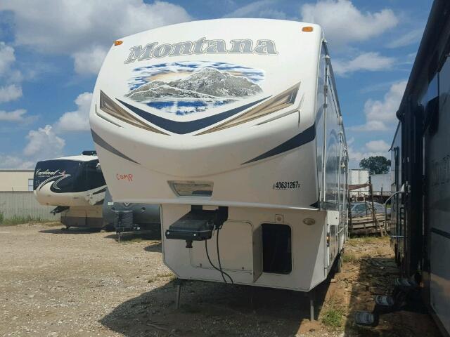 4YDF34020D4701840 - 2013 KEYSTONE MONTANA WHITE photo 2
