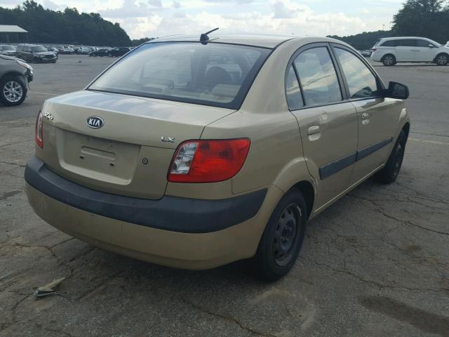 KNADE123666108576 - 2006 KIA RIO GOLD photo 4