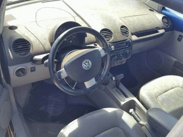 3VWCC21C9YM498892 - 2000 VOLKSWAGEN NEW BEETLE 蓝色 照片 9