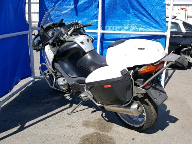 WB10388039ZT14726 - 2009 BMW R1200 RT WHITE photo 3