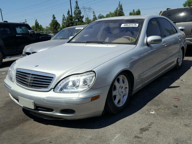 WDBNG75J81A173027 - 2001 MERCEDES-BENZ S 500 SILVER photo 2
