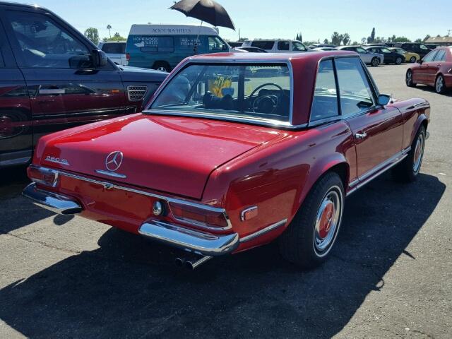 00011304410008650 - 1969 MERCEDES-BENZ 280SL RED photo 4