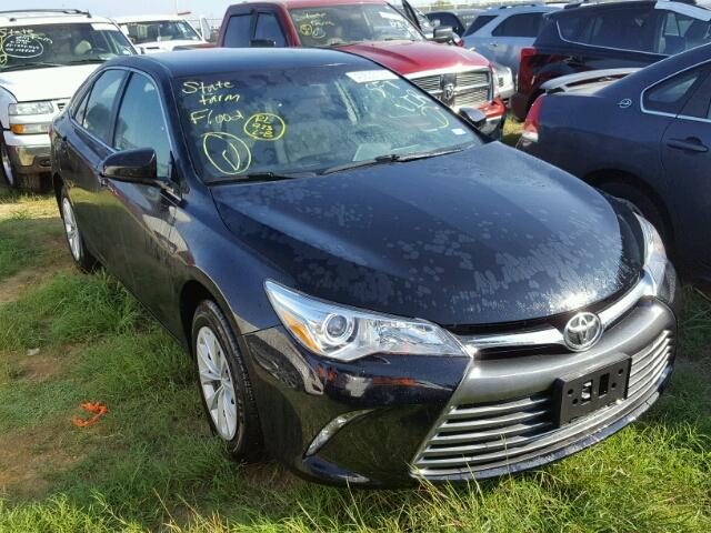 4T1BF1FK8HU691199 - 2017 TOYOTA CAMRY LE 黑色 照片 1