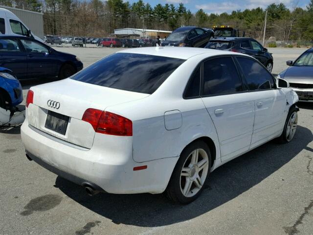 WAUAF78EX7A104072 - 2007 AUDI A4 2 WHITE photo 4