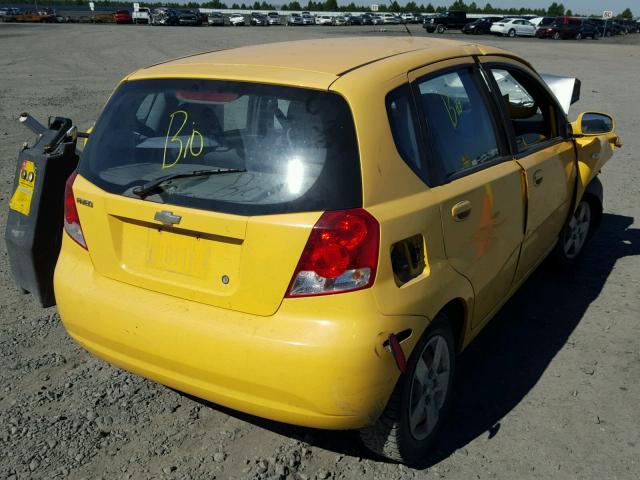 KL1TD62685B442047 - 2005 CHEVROLET AVEO BASE Żółty zdjęcie 4