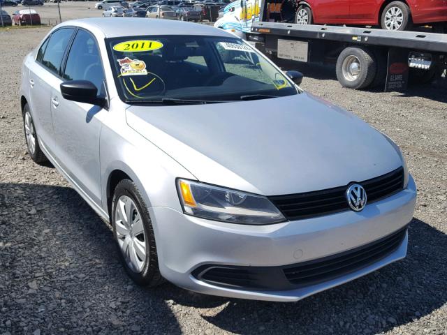 3VW2K7AJ0BM075409 - 2011 VOLKSWAGEN JETTA BASE 银色 照片 1