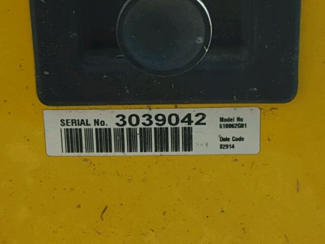 3039042 - 2014 EZGO GOLF CART YELLOW photo 10