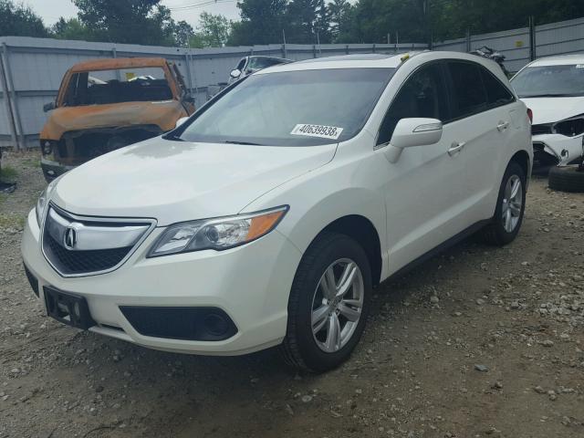 5J8TB4H3XEL014055 - 2014 ACURA RDX BASE WHITE photo 2