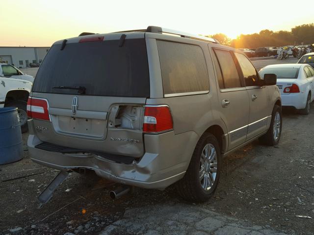 5LMFU28588LJ07083 - 2008 LINCOLN NAVIGATOR GOLD photo 4