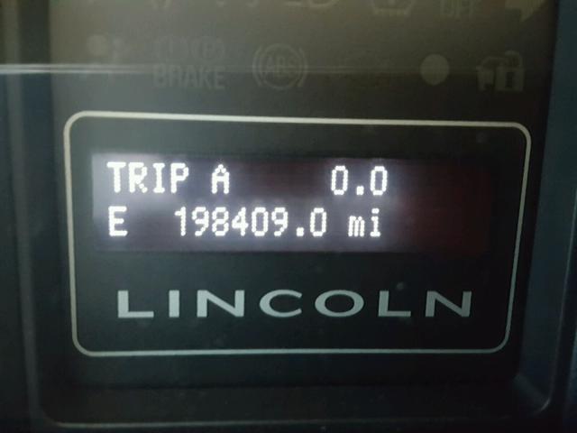 5LMFU28588LJ07083 - 2008 LINCOLN NAVIGATOR GOLD photo 8