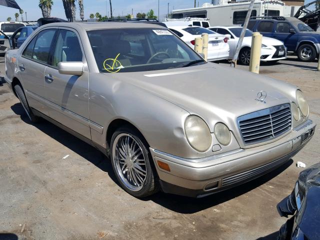 WDBJF72F9VA467477 - 1997 MERCEDES-BENZ E 420 GOLD photo 1