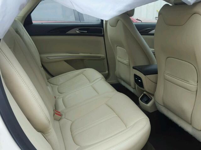 3LN6L2GK0DR816888 - 2013 LINCOLN MKZ WHITE photo 6