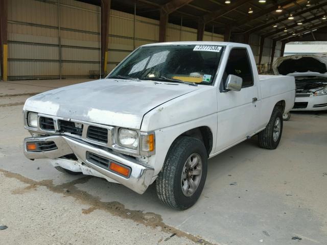 1N6SD11S7VC355009 - 1997 NISSAN TRUCK BASE WHITE photo 2