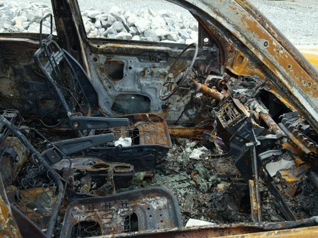 JHLRD1879YS004764 - 2000 HONDA CR-V SE BURN photo 5