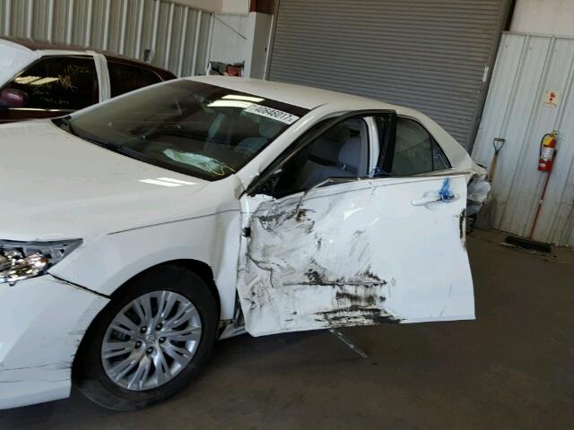4T1BF1FK8CU605110 - 2012 TOYOTA CAMRY BASE WHITE photo 9