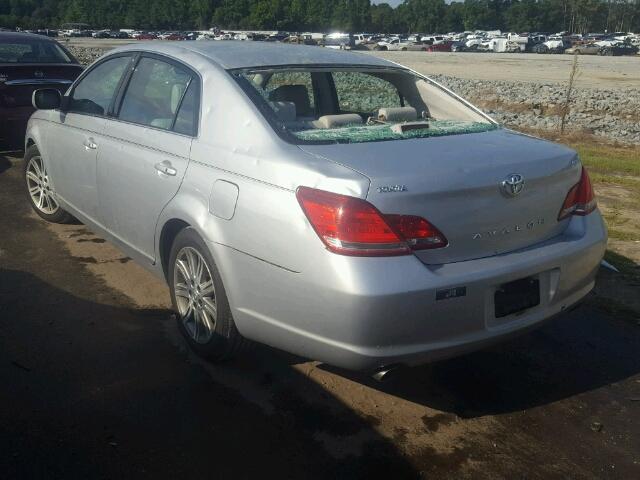 4T1BK36B17U208822 - 2007 TOYOTA AVALON XL SILVER photo 3