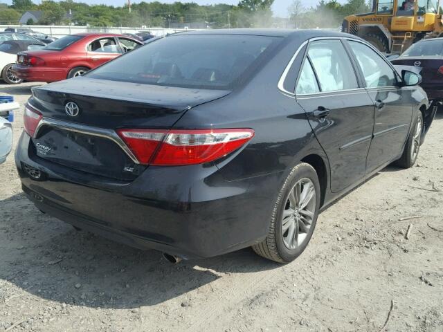 4T1BF1FKXHU729824 - 2017 TOYOTA CAMRY LE BLACK photo 4