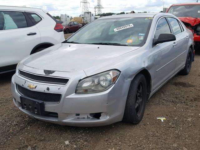 1G1ZB5EB4AF113207 - 2010 CHEVROLET MALIBU LS SILVER photo 2
