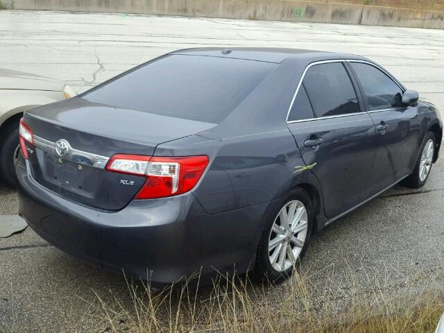 4T1BK1FK3CU011441 - 2012 TOYOTA CAMRY SE GRAY photo 4