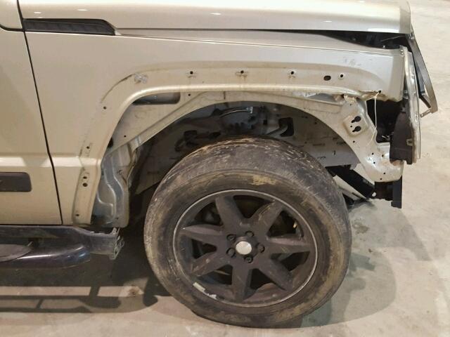 1J4PN2GK6AW142610 - 2010 JEEP LIBERTY SP BEIGE photo 9