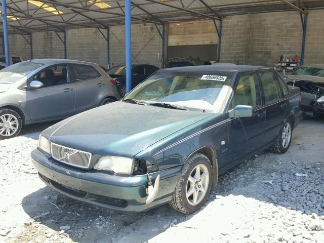 YV1LS55A4X2604634 - 1999 VOLVO S70 GREEN photo 2