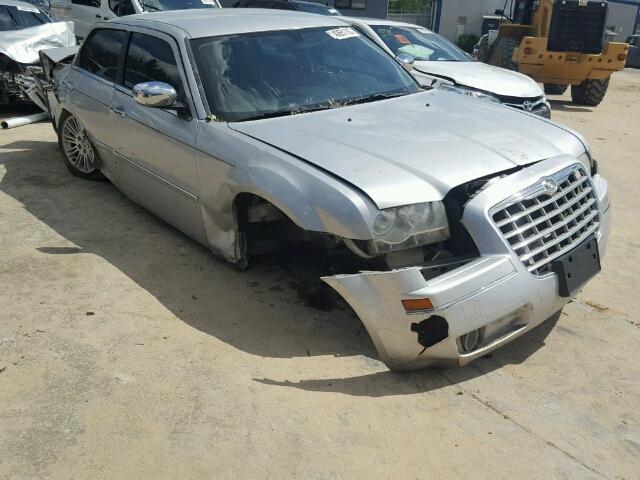 2C3CA4CD4AH208982 - 2010 CHRYSLER 300 SILVER photo 1