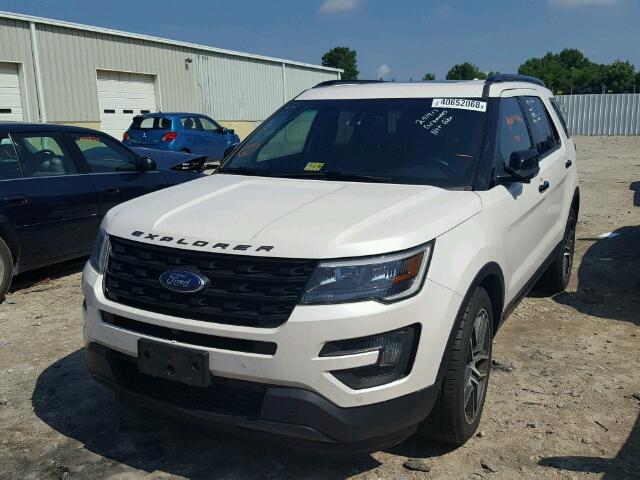 1FM5K8GT5GGA23432 - 2016 FORD EXPLORER S WHITE photo 2