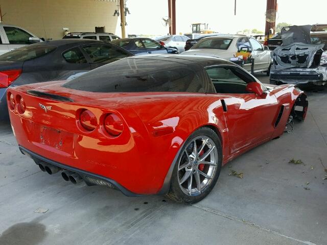 1G1YY26E595100033 - 2009 CHEVROLET CORVETTE Z RED photo 4