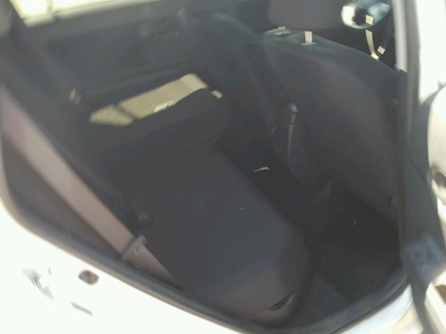 JTLKE50E281038827 - 2008 TOYOTA SCION XB Weiß Foto 6