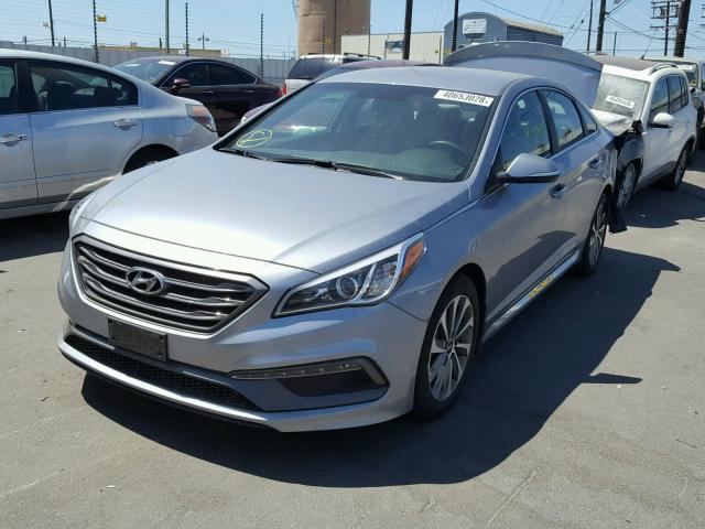 5NPE34AF2GH360763 - 2016 HYUNDAI SONATA SPO GRAY photo 2