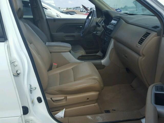 5FNYF285X8B010755 - 2008 HONDA PILOT WHITE photo 5