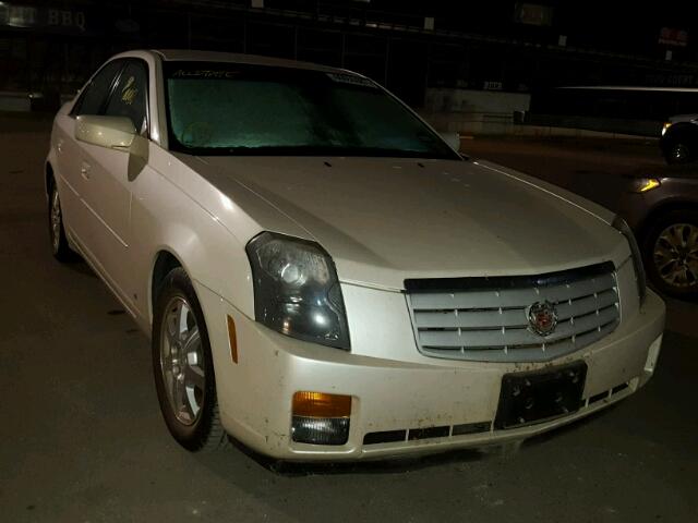 1G6DP577370119042 - 2007 CADILLAC CTS WHITE photo 1