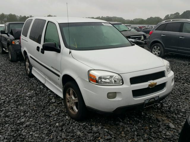 1GBDV131X7D113605 - 2007 CHEVROLET UPLANDER I WHITE photo 1