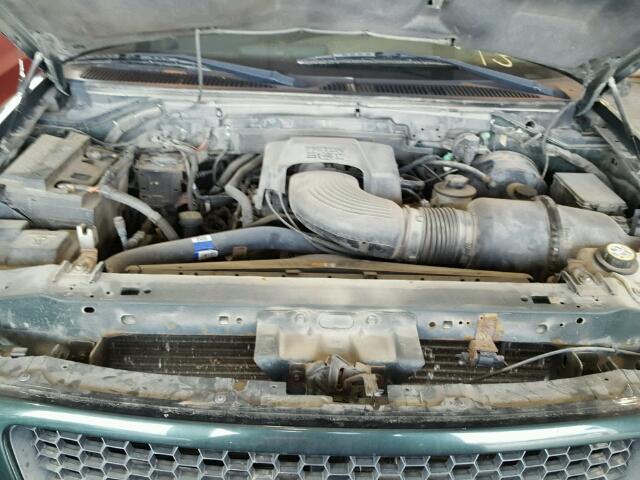 1FTRW08L61KC04974 - 2001 FORD F150 GREEN photo 7