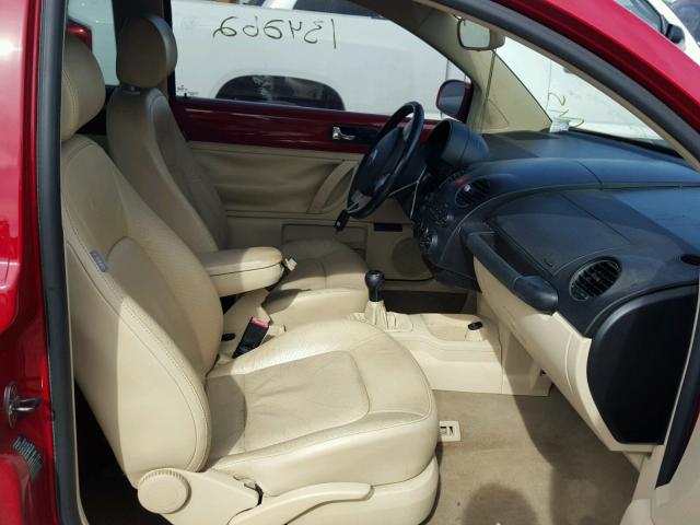 3VWSG31C96M400785 - 2006 VOLKSWAGEN NEW BEETLE 红色 照片 5