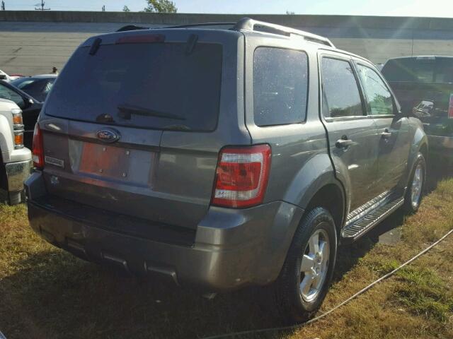 1FMCU03739KA15602 - 2009 FORD ESCAPE XLT GRAY photo 4